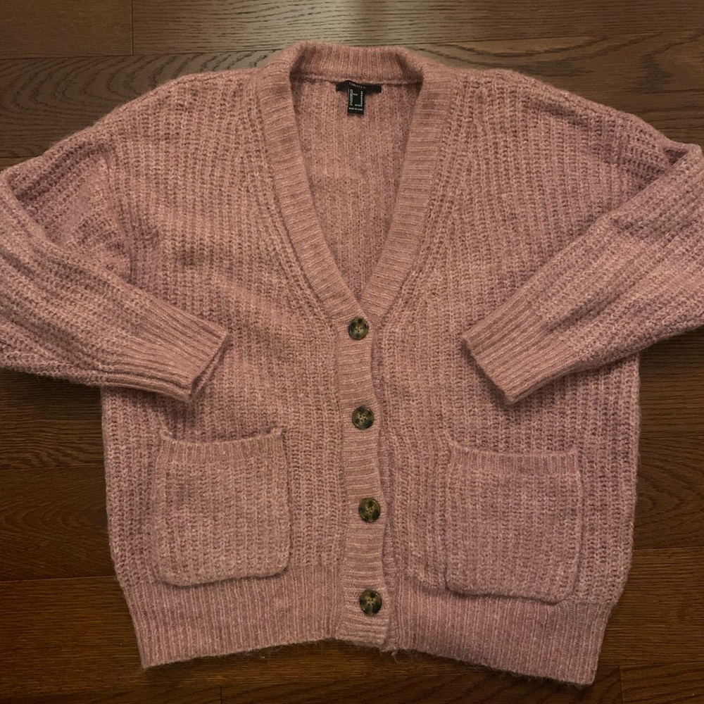 Forever 21 cardigan sweater size M